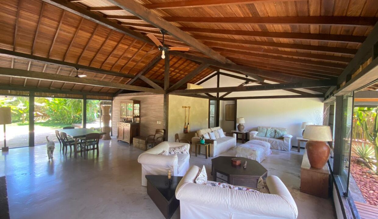 WhatsApp Image 2025-05-20 at 17.34.52 (1)