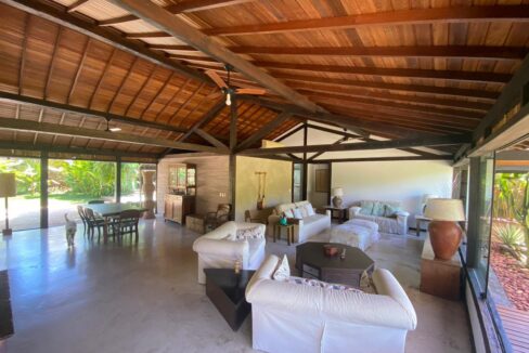 WhatsApp Image 2025-05-20 at 17.34.52 (1)